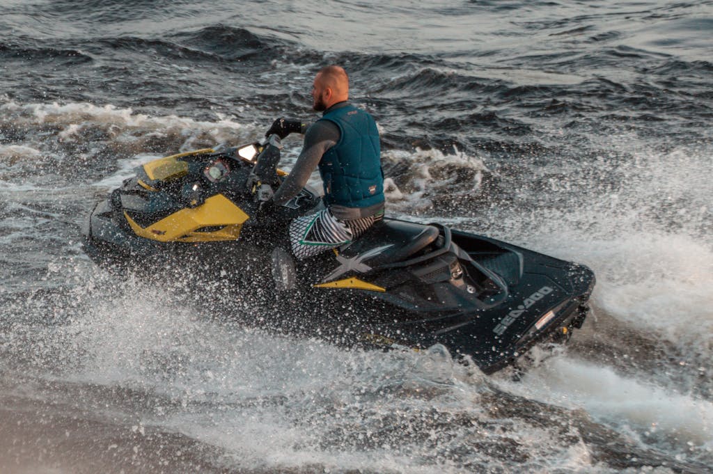 Jet Ski na Zatoce Gdańskiej — ShuttleHero
